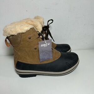 PAWZ Tan and Black Fur-Lined Boots